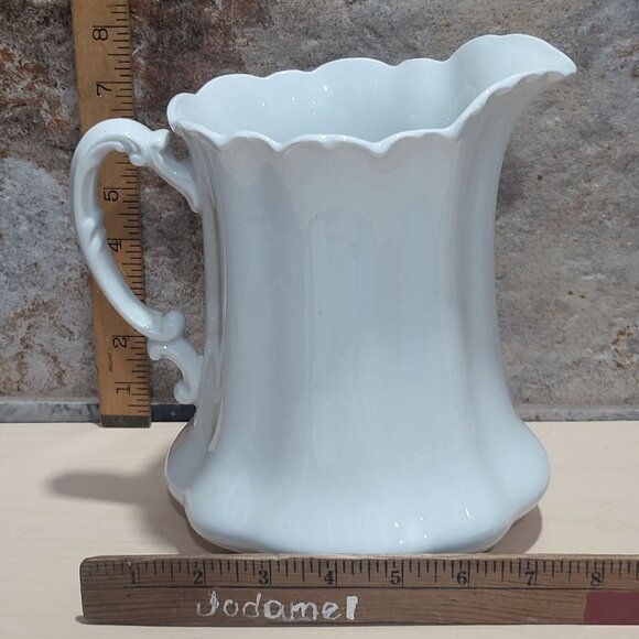 Johnson Brothers England White Porcelain Pitcher Scalloped Wavy Rim Base - Picture 8 of 13